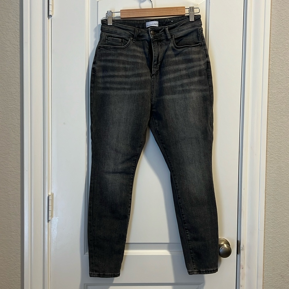 Loft curvy jegging.